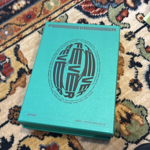 K-Pop merch - Black Pink, TXT, Enhypen and Ateez only -NOT stray kids albums - Picture 5 of 8